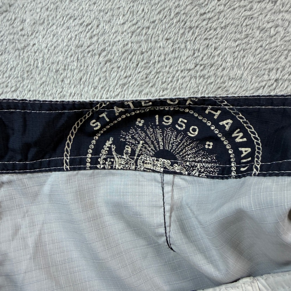 Vintage Quiksilver Board Shorts Mens 36 State of Hawaii Flag Striped Pocket Y2K - Picture 6 of 10